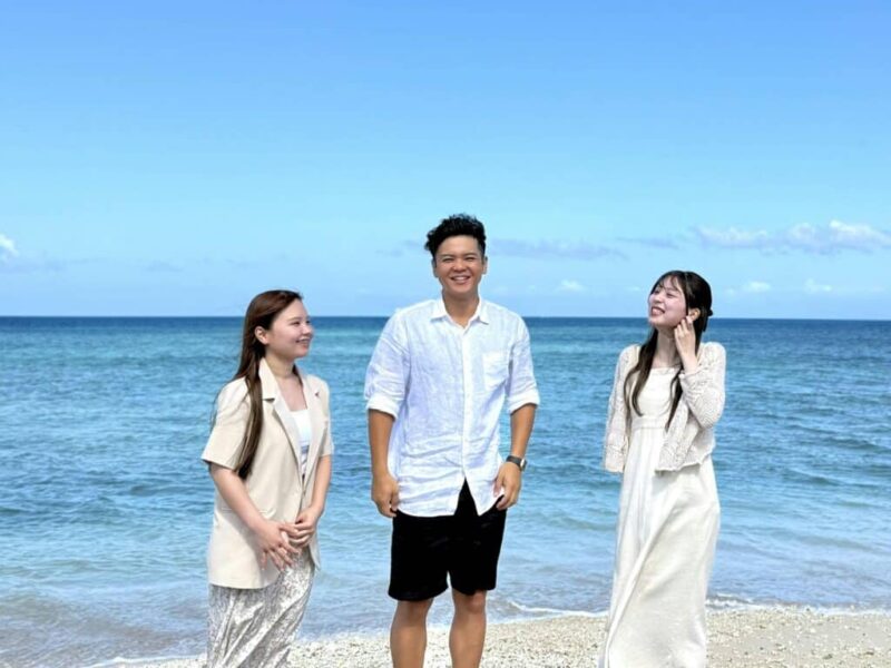 プロジェクトメンバーの中山さんと沖縄の大学生のHinaさんとMikotoさん